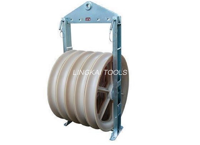 Medius Foro funem trahens trochlea tres rotae stringing obstructionum ad conductor