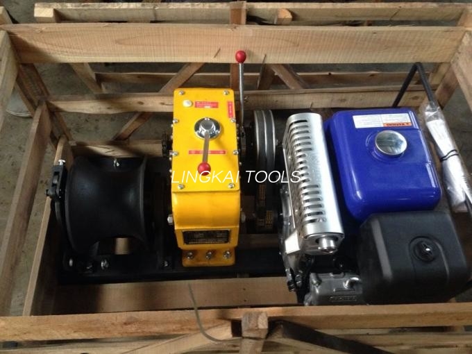 Small Gas Powered Winch 5 Ton Honda / Yamaha Petrol Engine Cable trahens machina