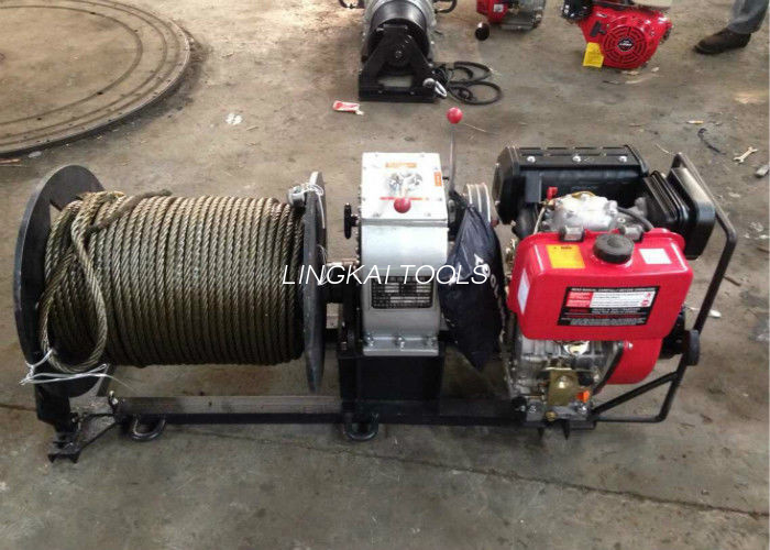 Facultatem 30KN III Ton Puller Winch trahens potentia / levato 8m / Min Fast Traction Volo