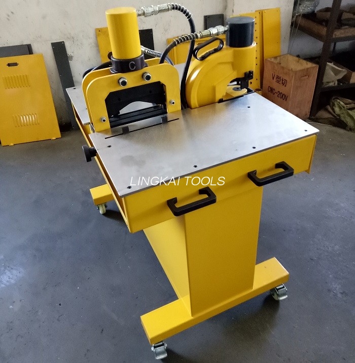 220V 50HZ Hydraulic Crimping Tool Bus Bar Processor For Cut Punching Bening